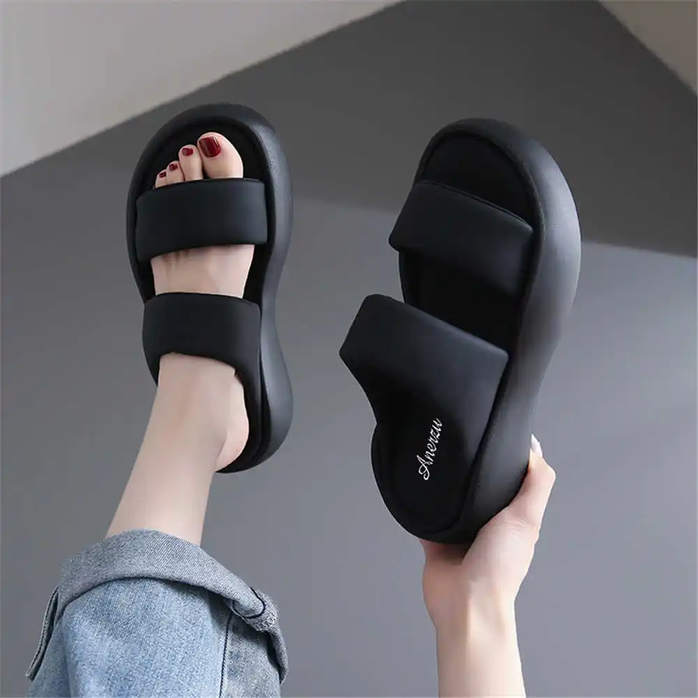 Size 39 Strips Summer Shoes Sa - Pilates Yoga Class recension och pris